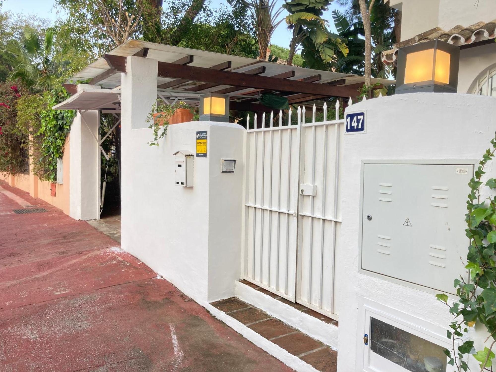 Marbella White Home, Calahonda, By Sol Maestranza Sitio de Calahonda المظهر الخارجي الصورة
